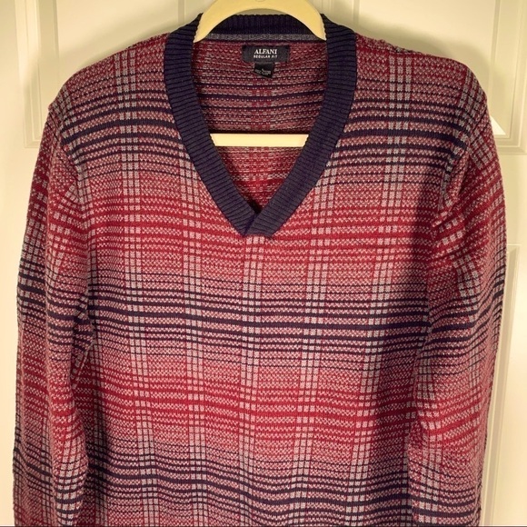 Alfani men’s Regular Fit cotton v-neck sweater maroon and gray large - Picture 2 of 8